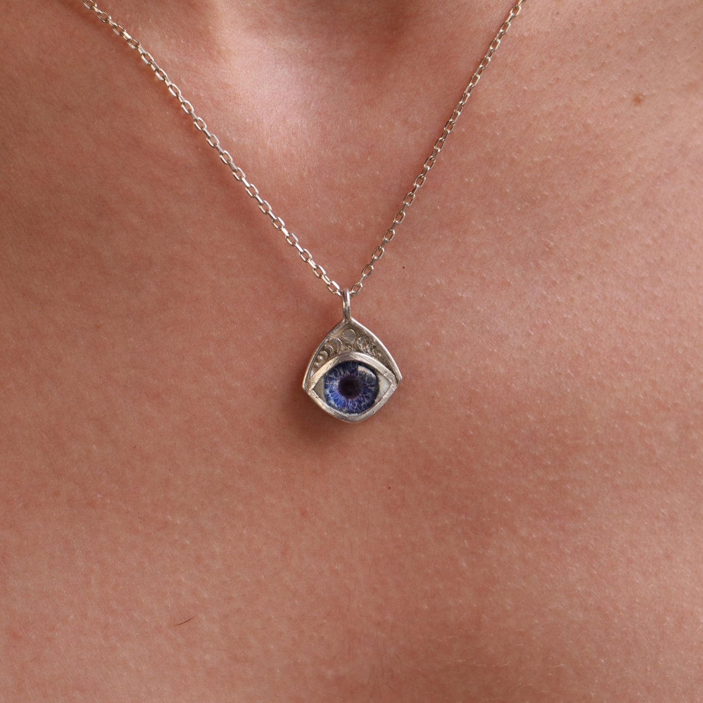 Hecate 925 Gümüş Göz Kolye