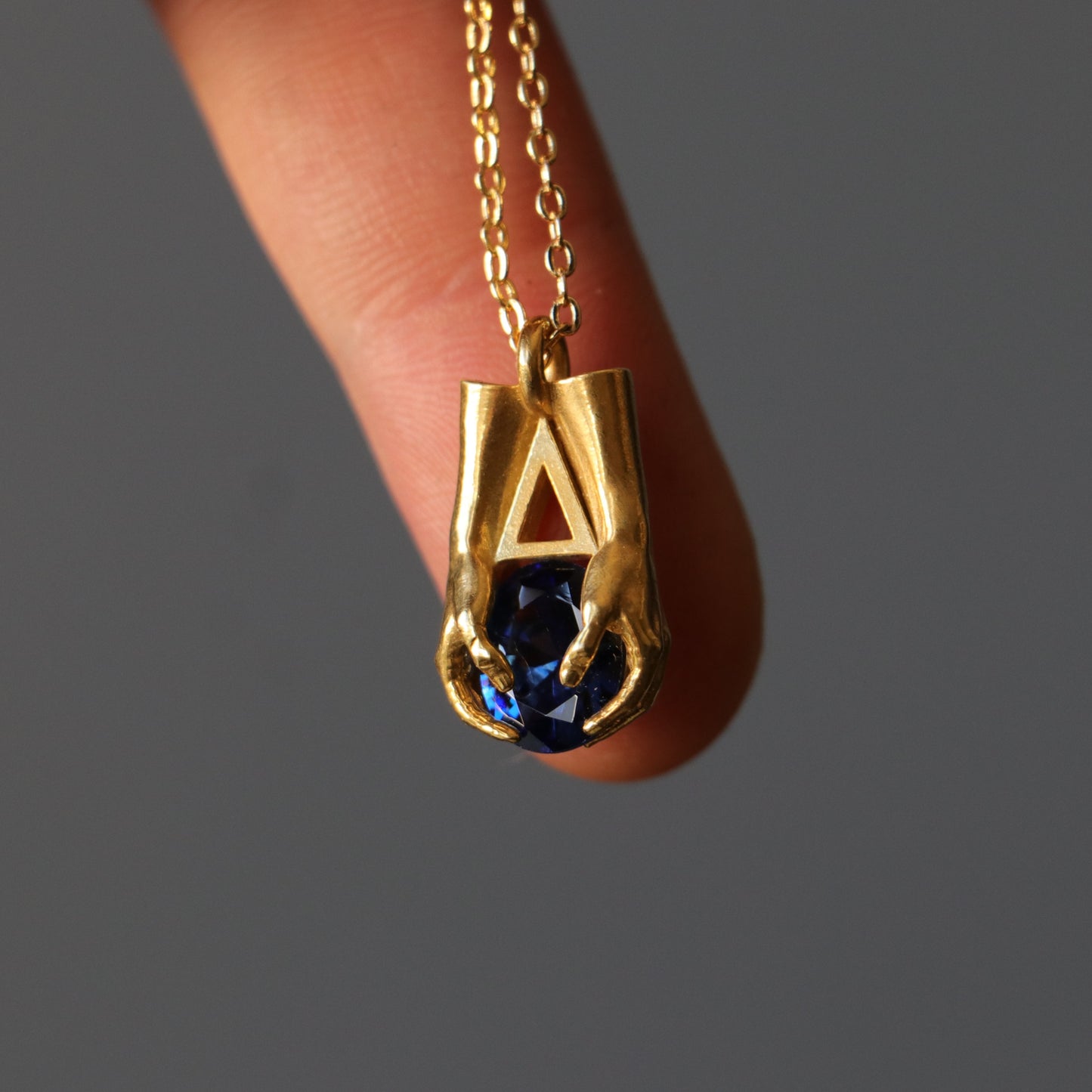 Mini Avuç Oval Tanzanite Altın Kaplama 925 Gümüş Kolye