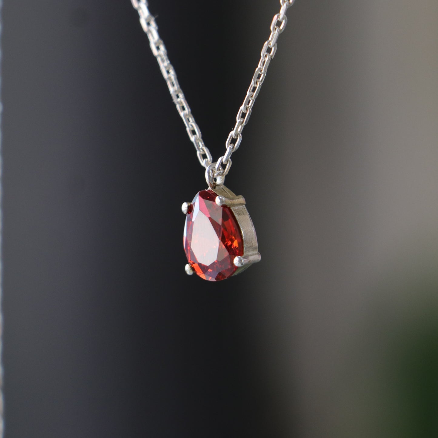 Minimal Damla Ruby 925 Gümüş Kolye