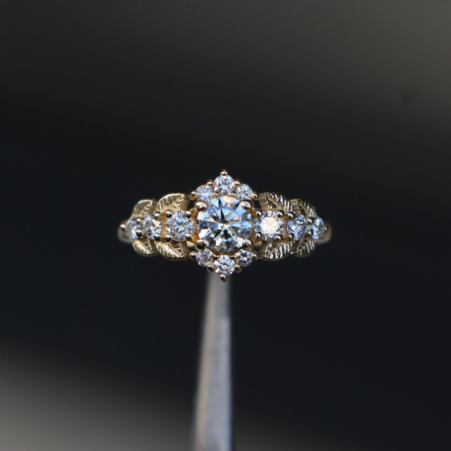 Special Design 1.18 Carat Diamond 14 Carat Gold Ring