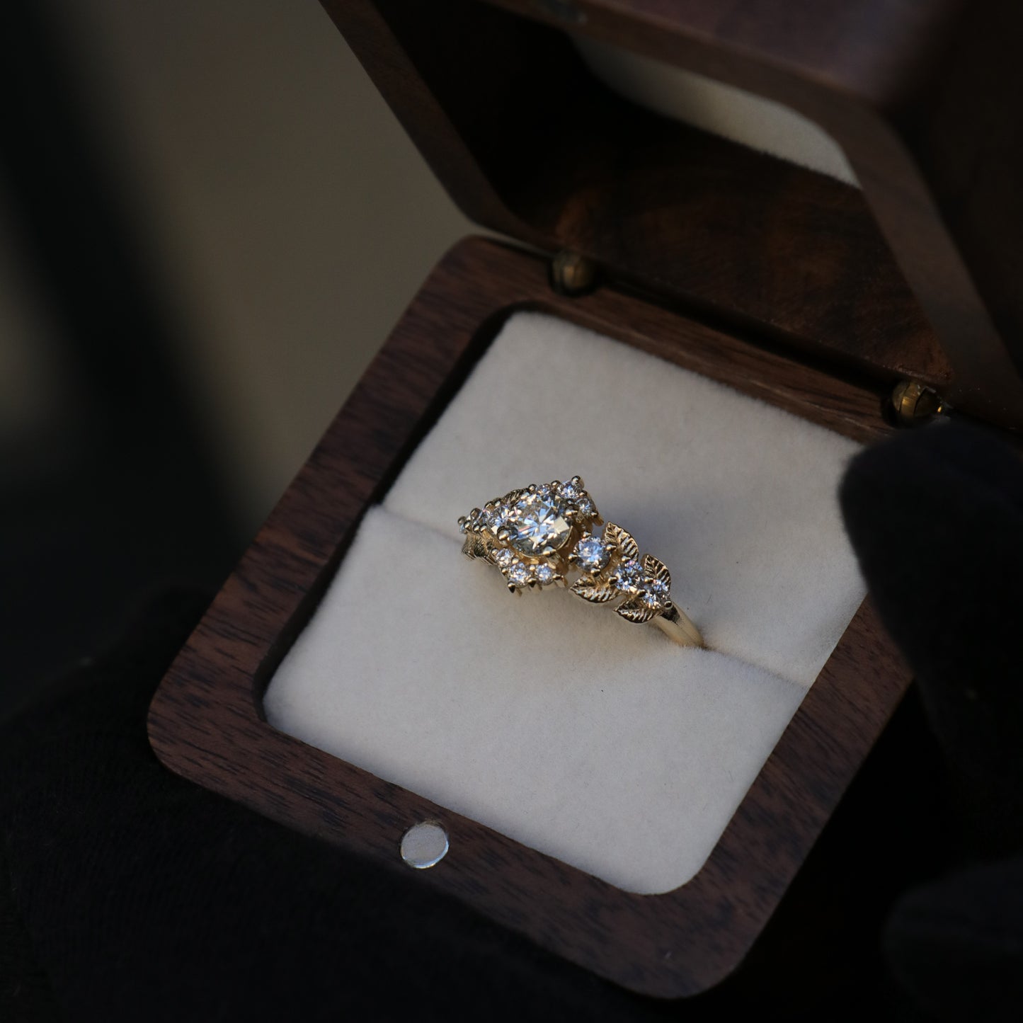 Special Design 1.18 Carat Diamond 14 Carat Gold Ring