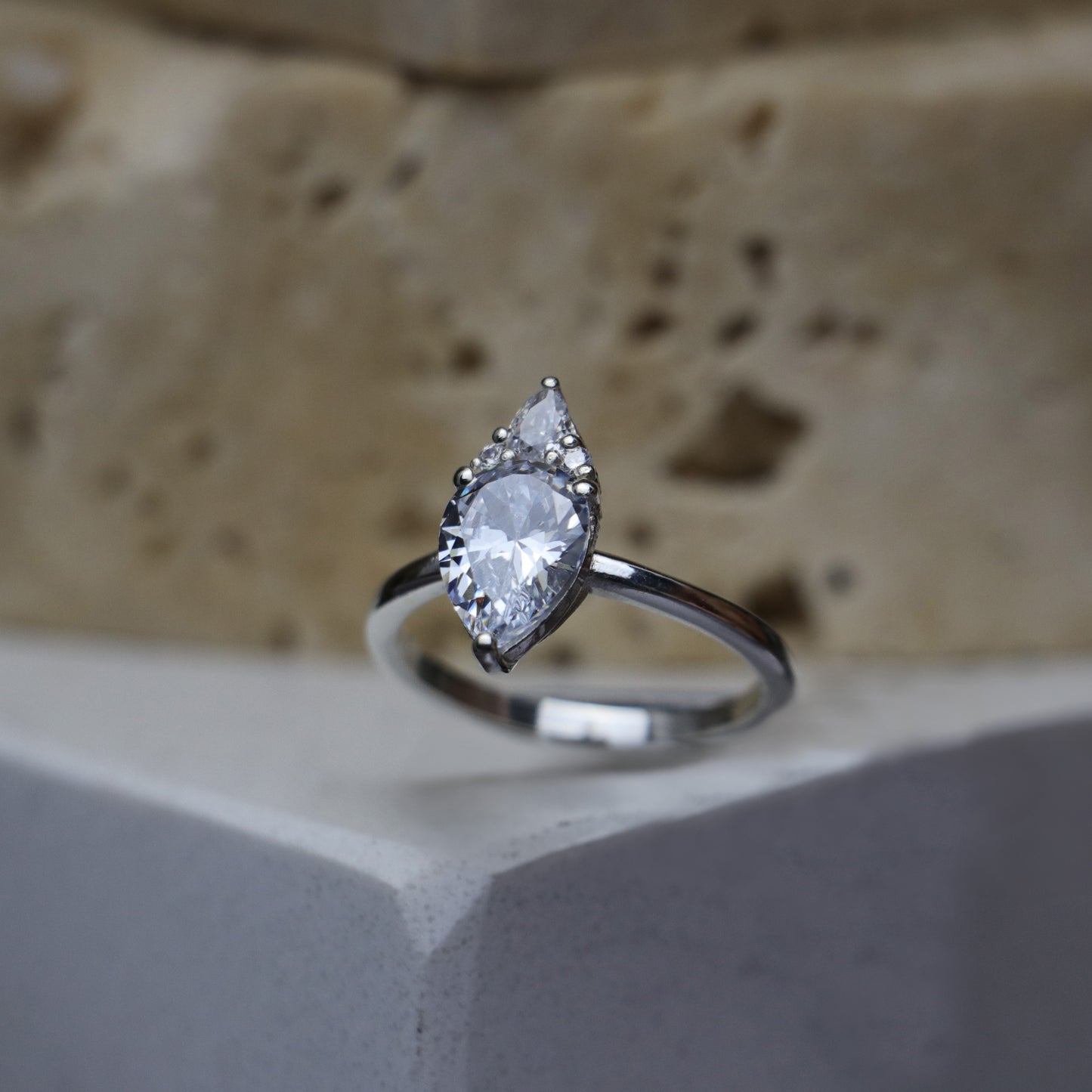 Damla Kesim Mozanite 925 Gümüş Yüzük