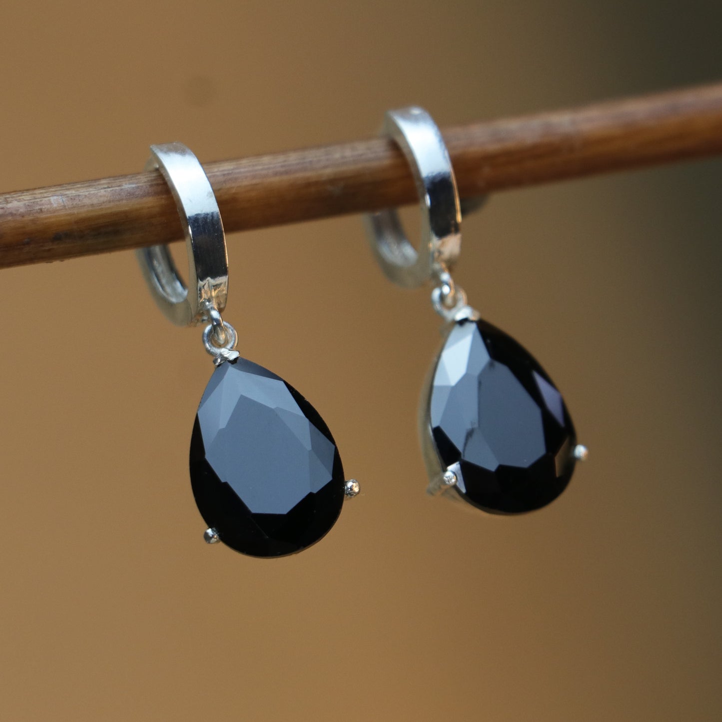 925 Silver Earring with Drop Jade Stone