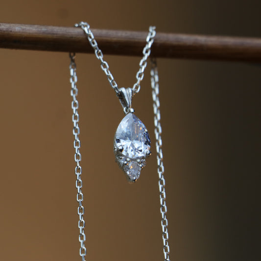 Damla Kesim Mozanite 925 Gümüş Kolye