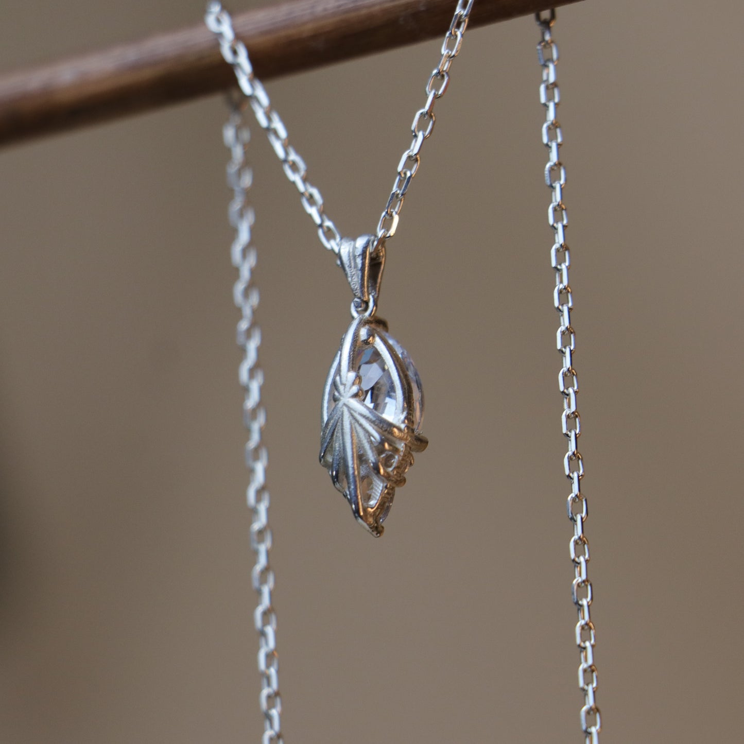 Damla Kesim Mozanite 925 Gümüş Kolye