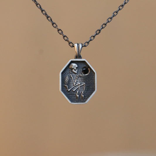 Memento Mori Oniks 925 Gümüş Kolye