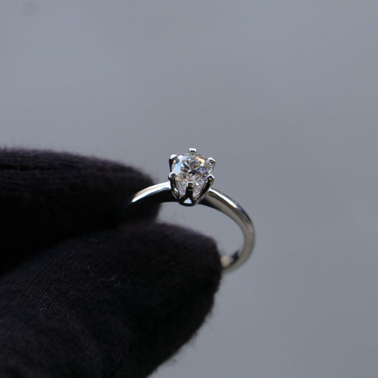 Özel Tasarım 0.58 HDR Pırlanta 14 Ayar Beyaz Altın Yüzük