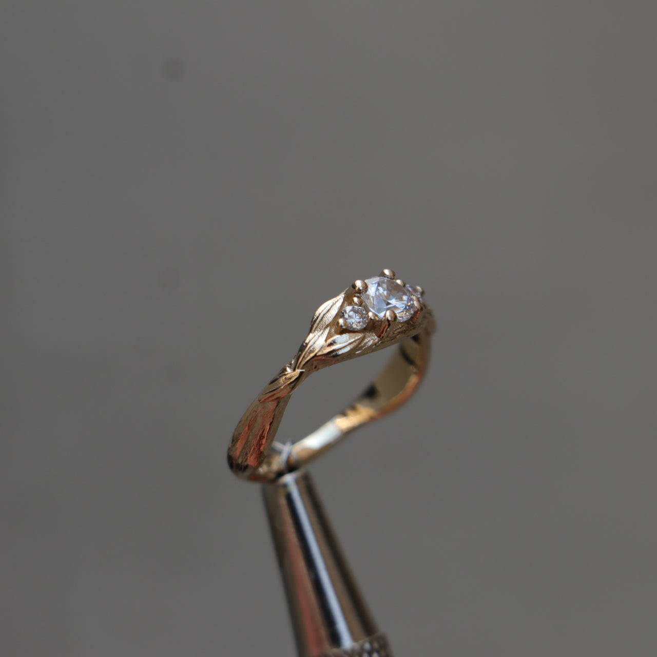 Special Design 0.40 Carat Moissanite and Diamond 14 Carat Gold Ring