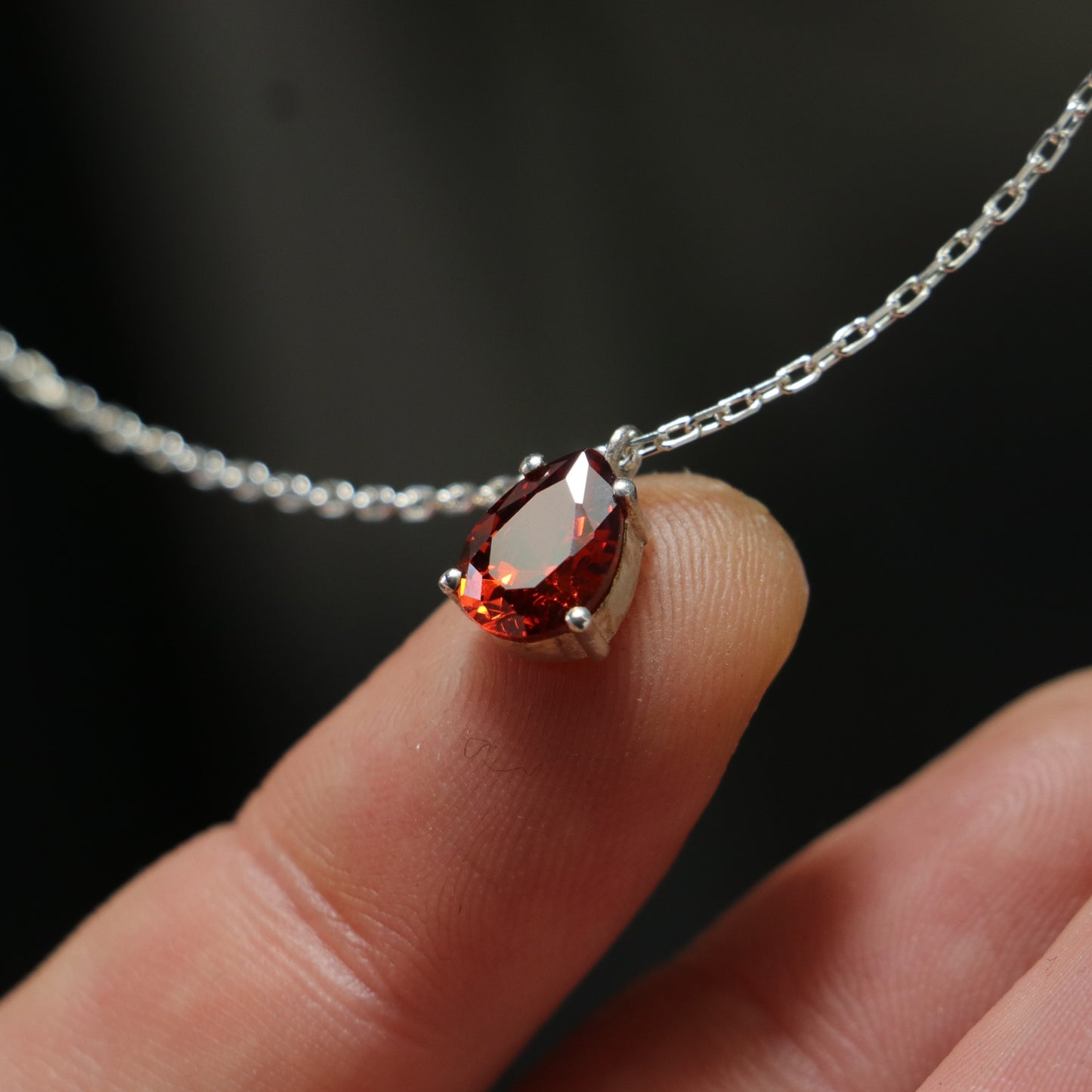 Minimal Damla Ruby 925 Gümüş Kolye