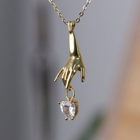 Eller Kalp Mozanite Taşlı 925 Gümüş Kolye (Tüm Maden ve Taş Seçenekleri)