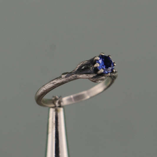 Ivy Tanzanite 925 Silver Ring