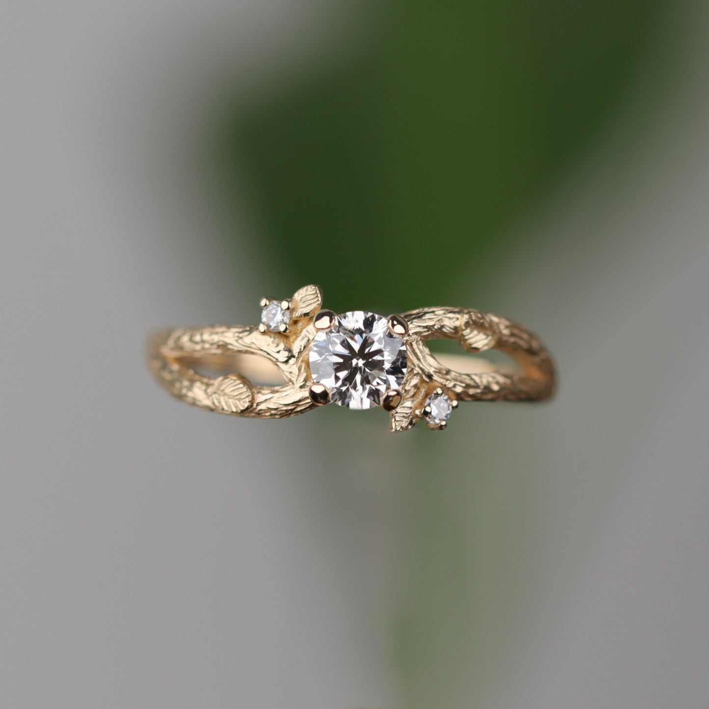 Special Design 0.37 Carat Diamond 14 Carat Gold Ring
