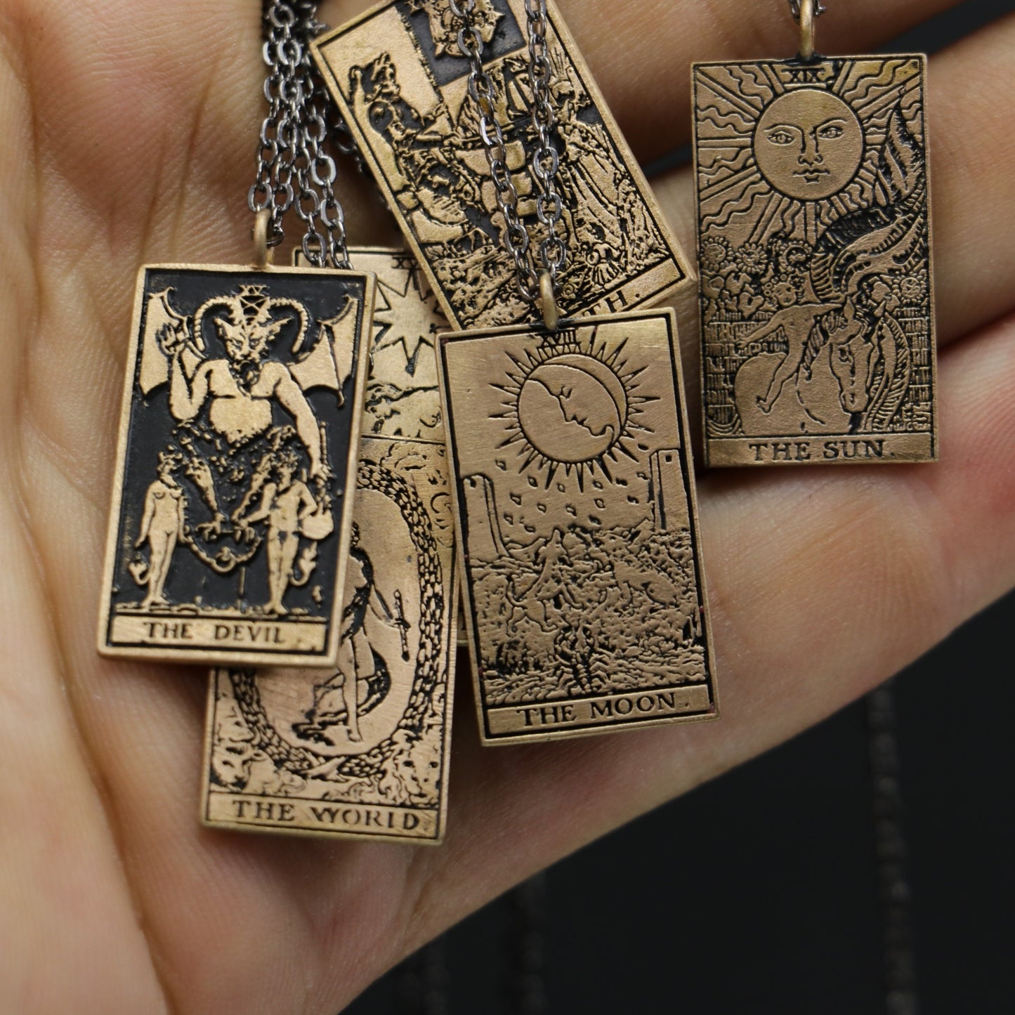 Mini Palm Zultanite (Sultan) Stone Necklace