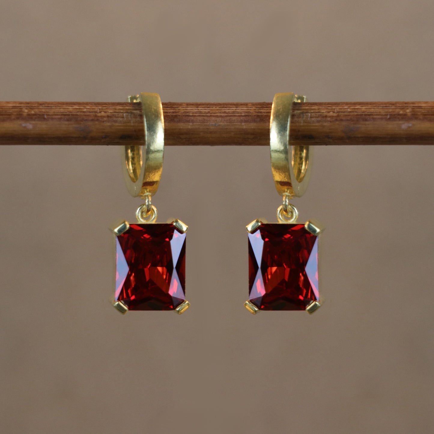 925 Silver Earring with Drop Jade Stone