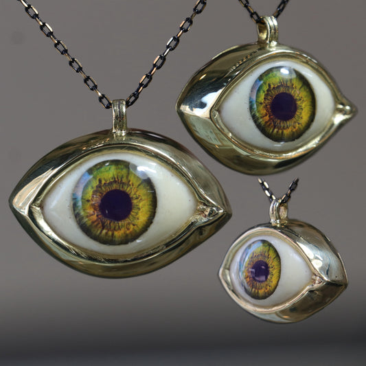 Cat Glass Eye Necklace