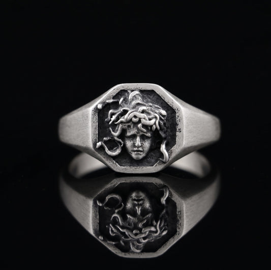 Medusa 925 Gümüş Yüzük