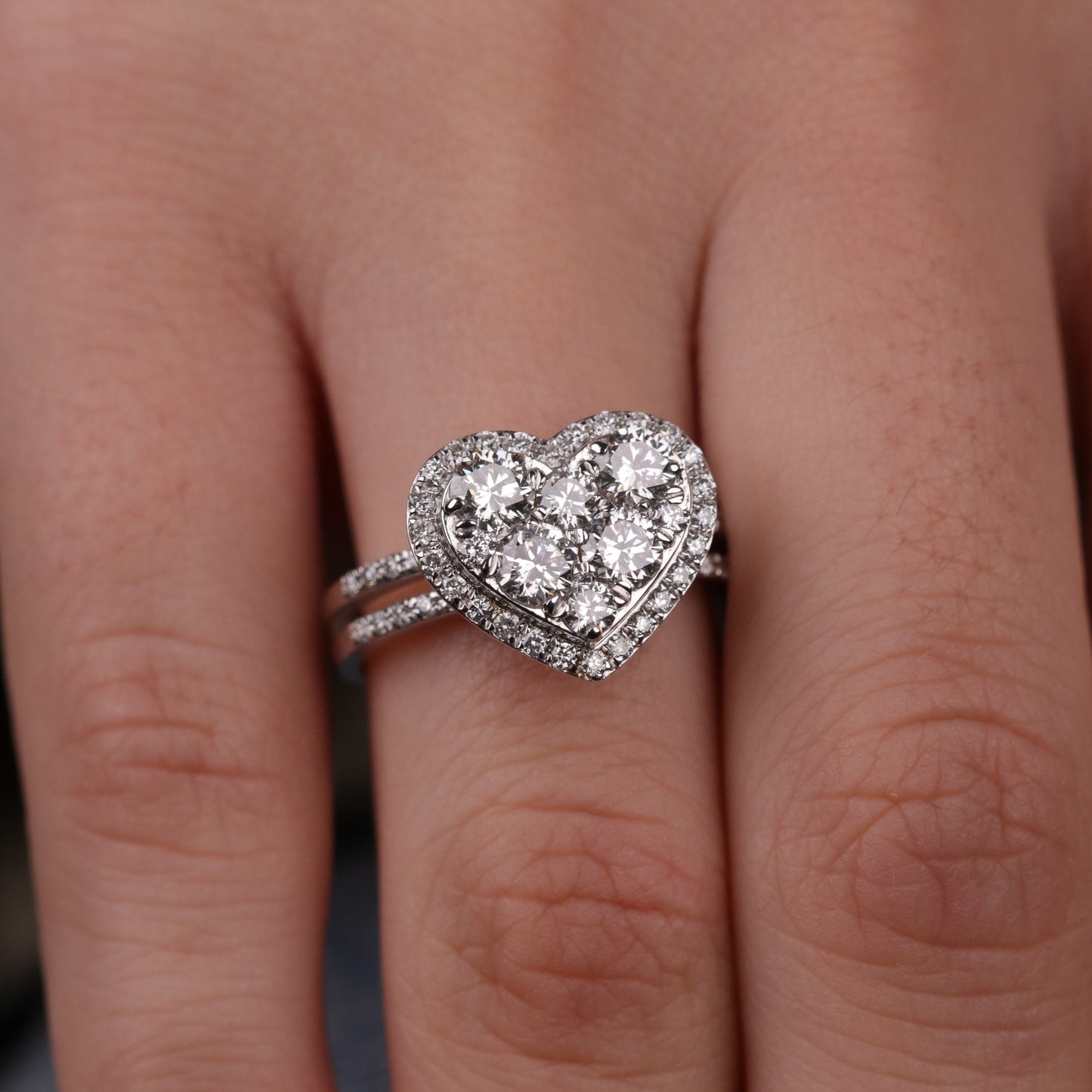 1.63 Karat Kalp Pırlanta Yüzük