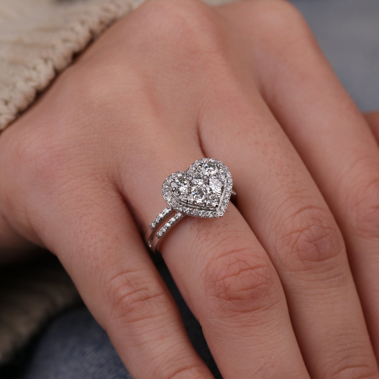 1.63 Karat Kalp Pırlanta Yüzük