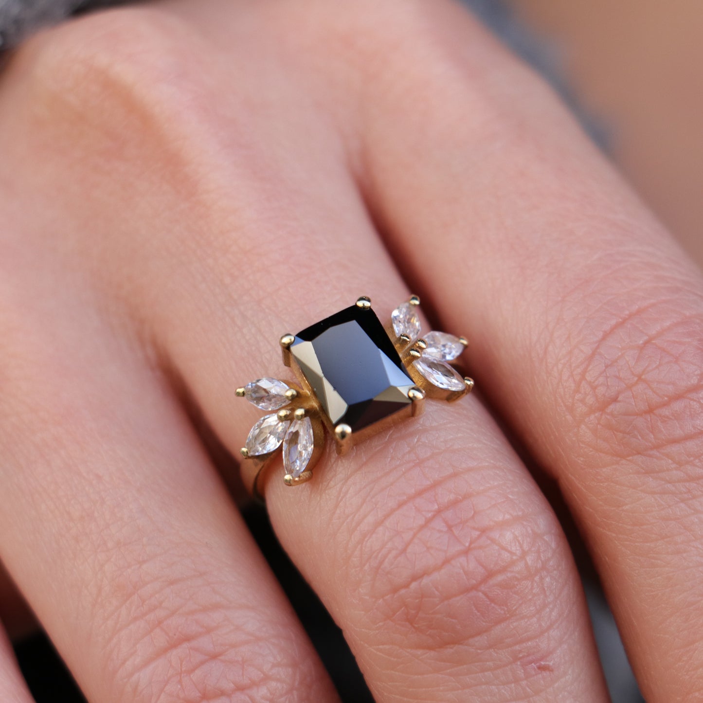 Isabella Lab. Emerald (14 Carat Gold)