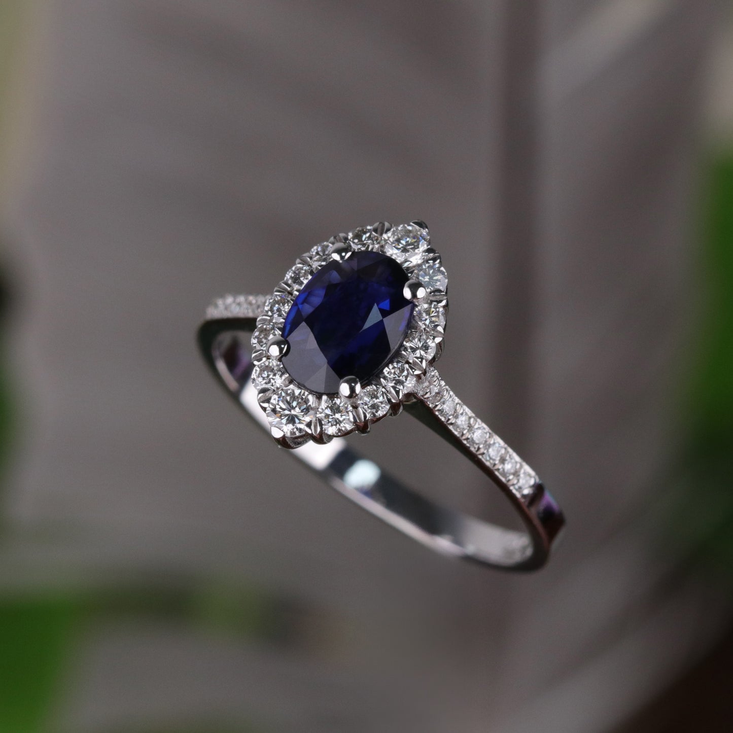 0.86 Karat Safir 0.34 Karat Pırlanta Yüzük