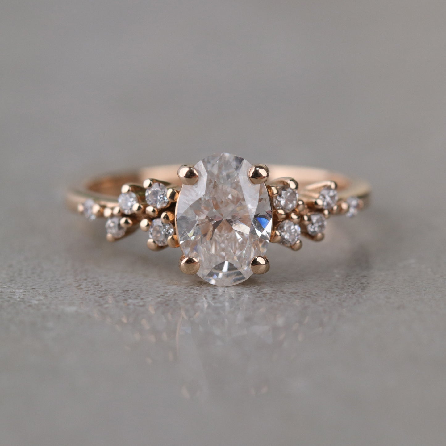 1.35 Karat Oval Pırlanta Yüzük