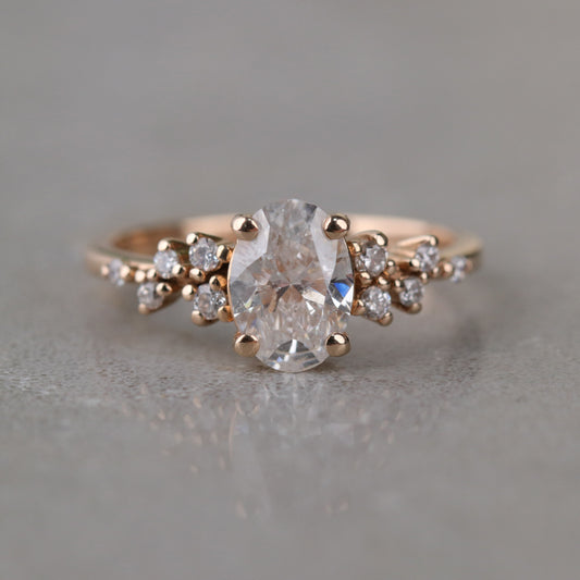 1.35 Karat Oval Pırlanta Yüzük