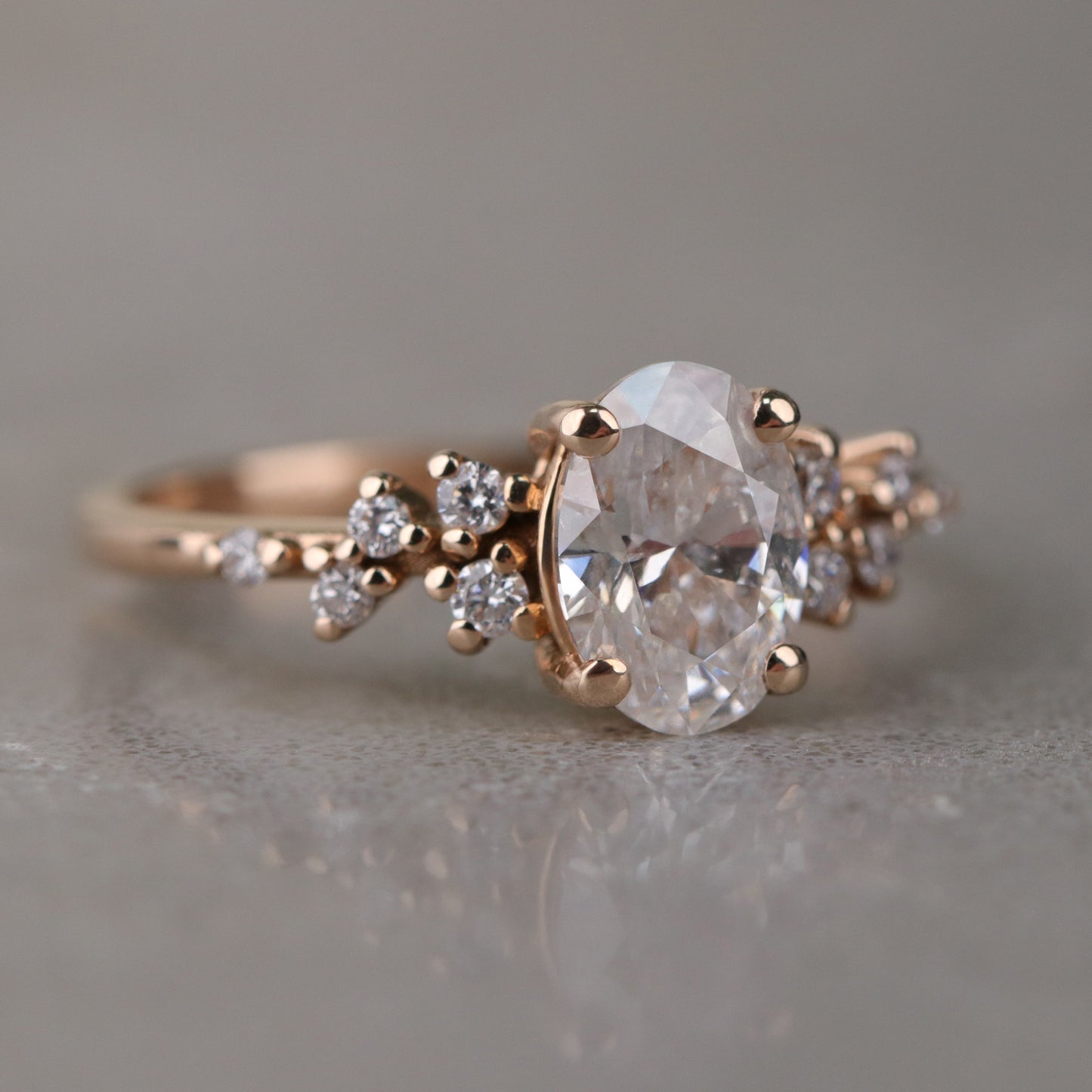 1.35 Karat Oval Pırlanta Yüzük