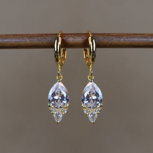 Damla Mozanite Taşlı 925 Gümüş Küpe