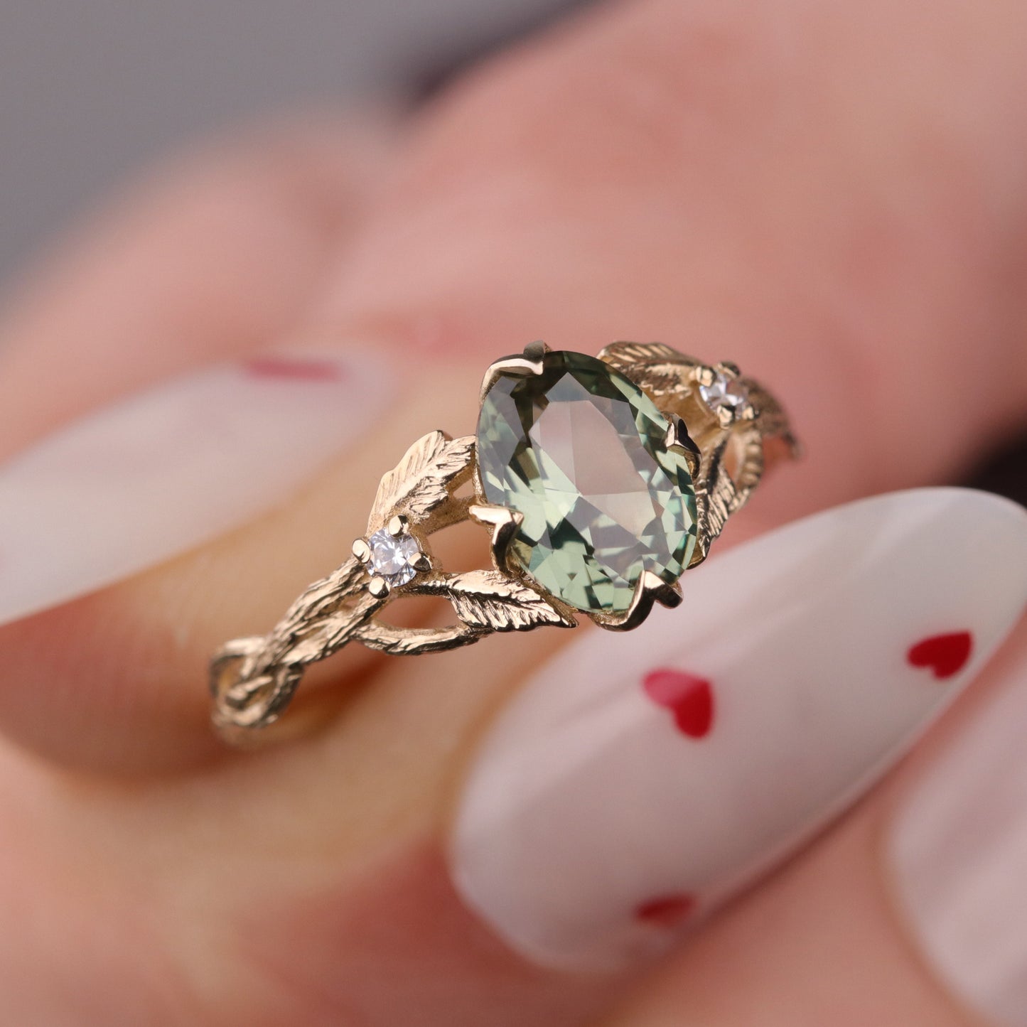 Özel Tasarım Yeşil Safir ve  Pırlanta 14 Ayar Altın Yüzük