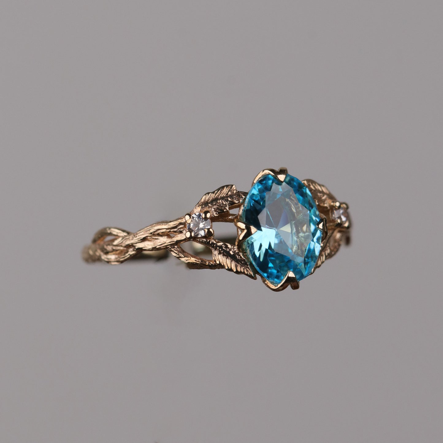 Special Design 1.18 Carat Diamond 14 Carat Gold Ring