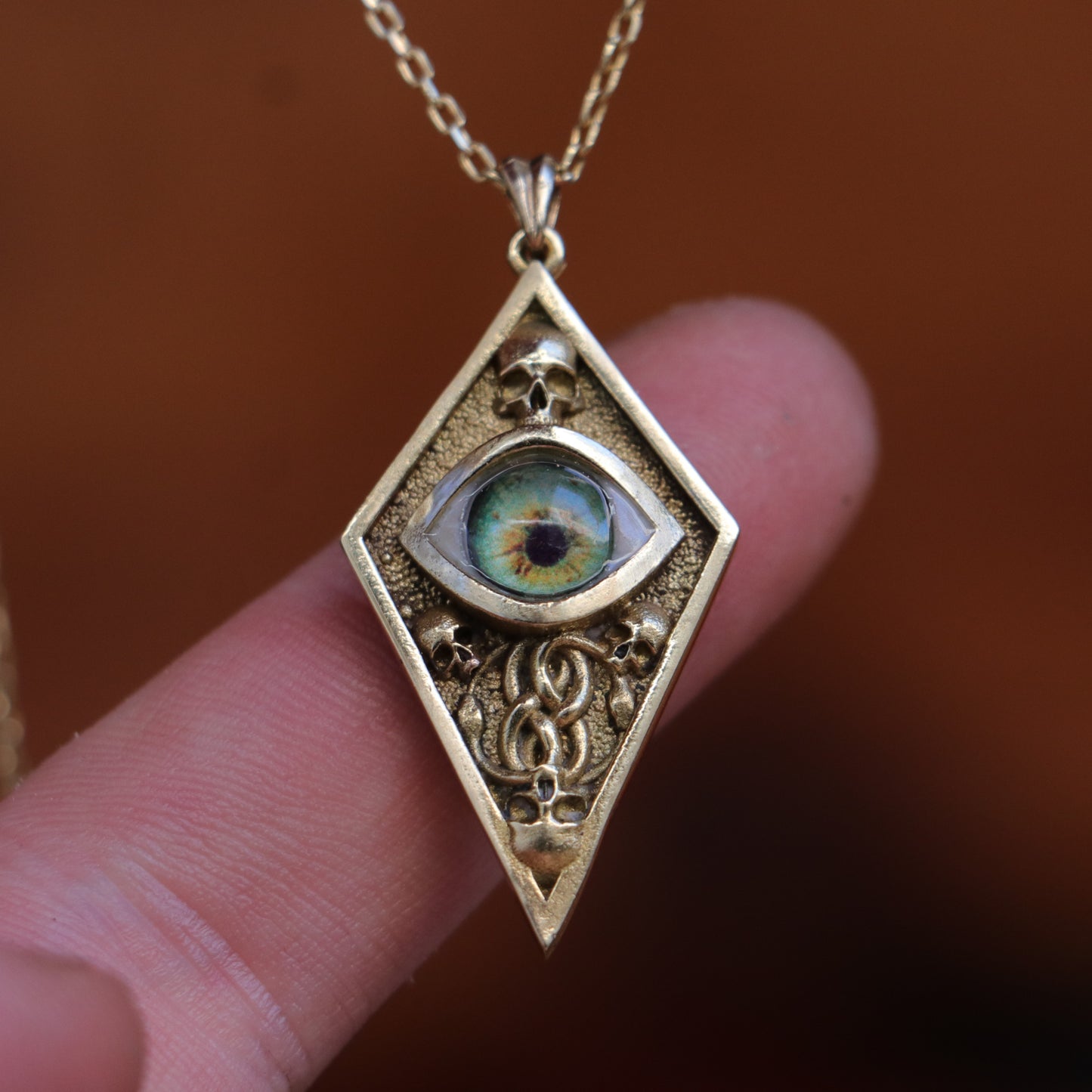 Hazel Eye Large 925 Silver Necklace