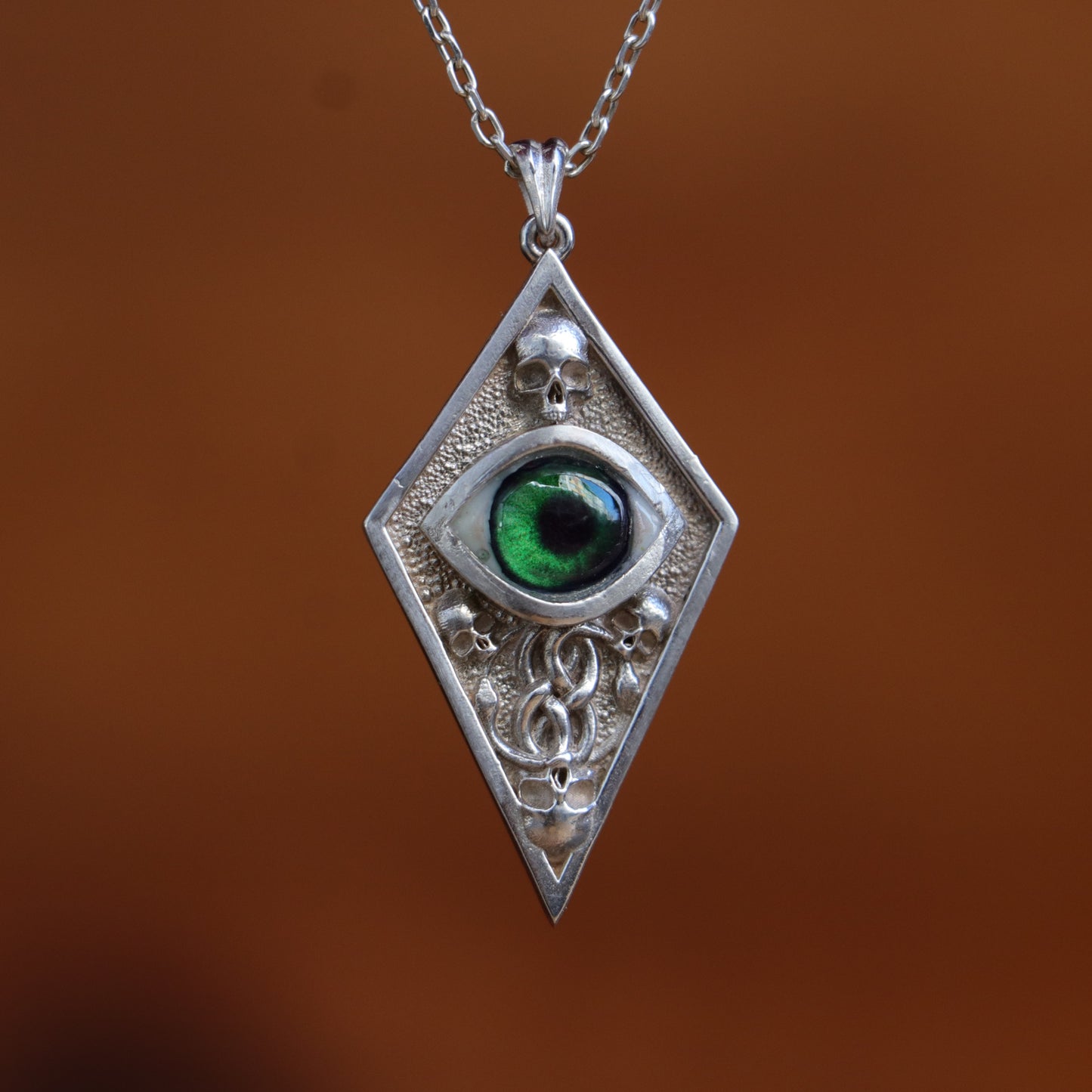 Hazel Eye Large 925 Silver Necklace