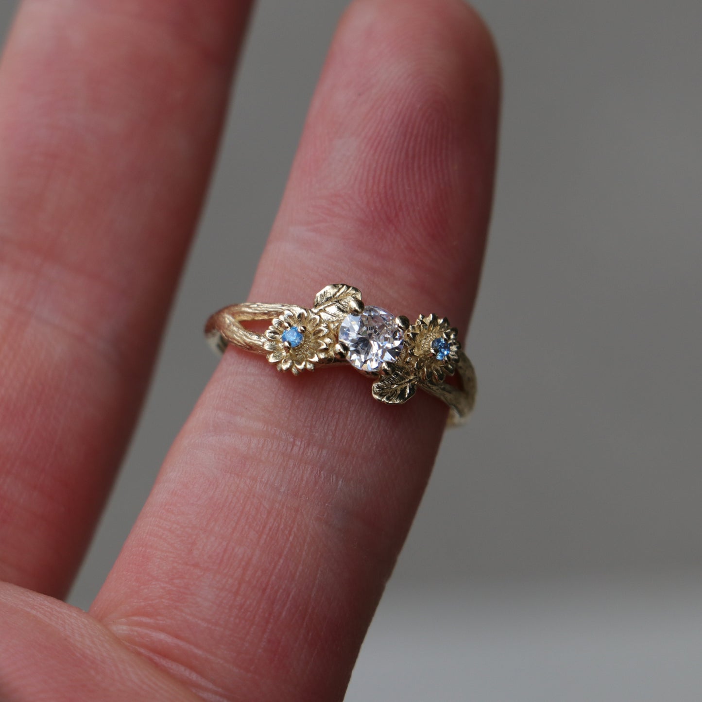Special Design 1.18 Carat Diamond 14 Carat Gold Ring