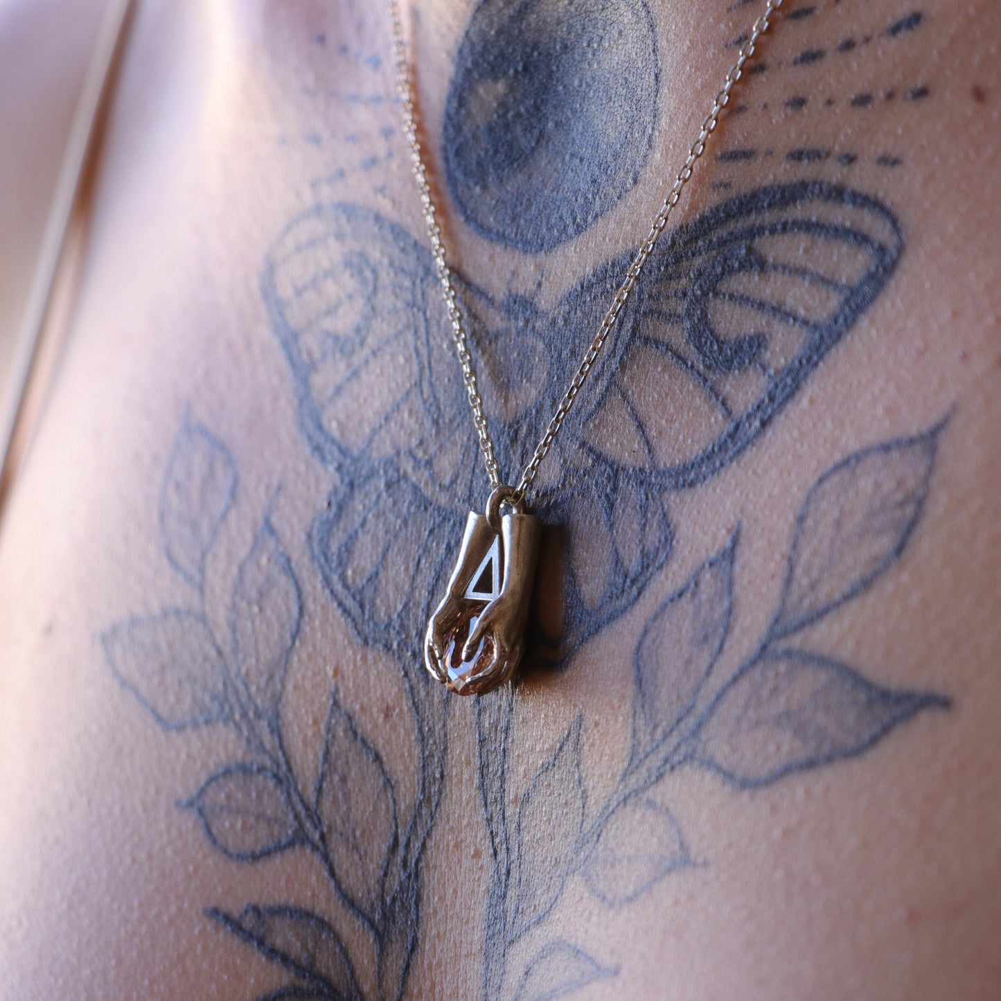 Mini Avuç Üçgen Oval Taşlı Kolye (Tüm Taşlar) 925 Gümüş