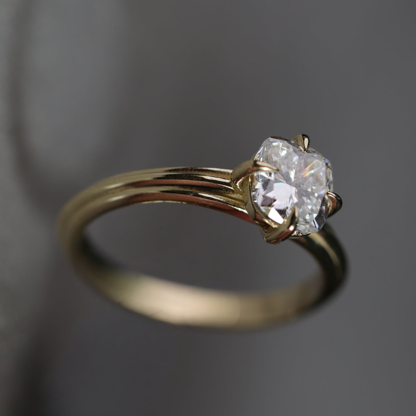 Special Design 1.18 Carat Diamond 14 Carat Gold Ring