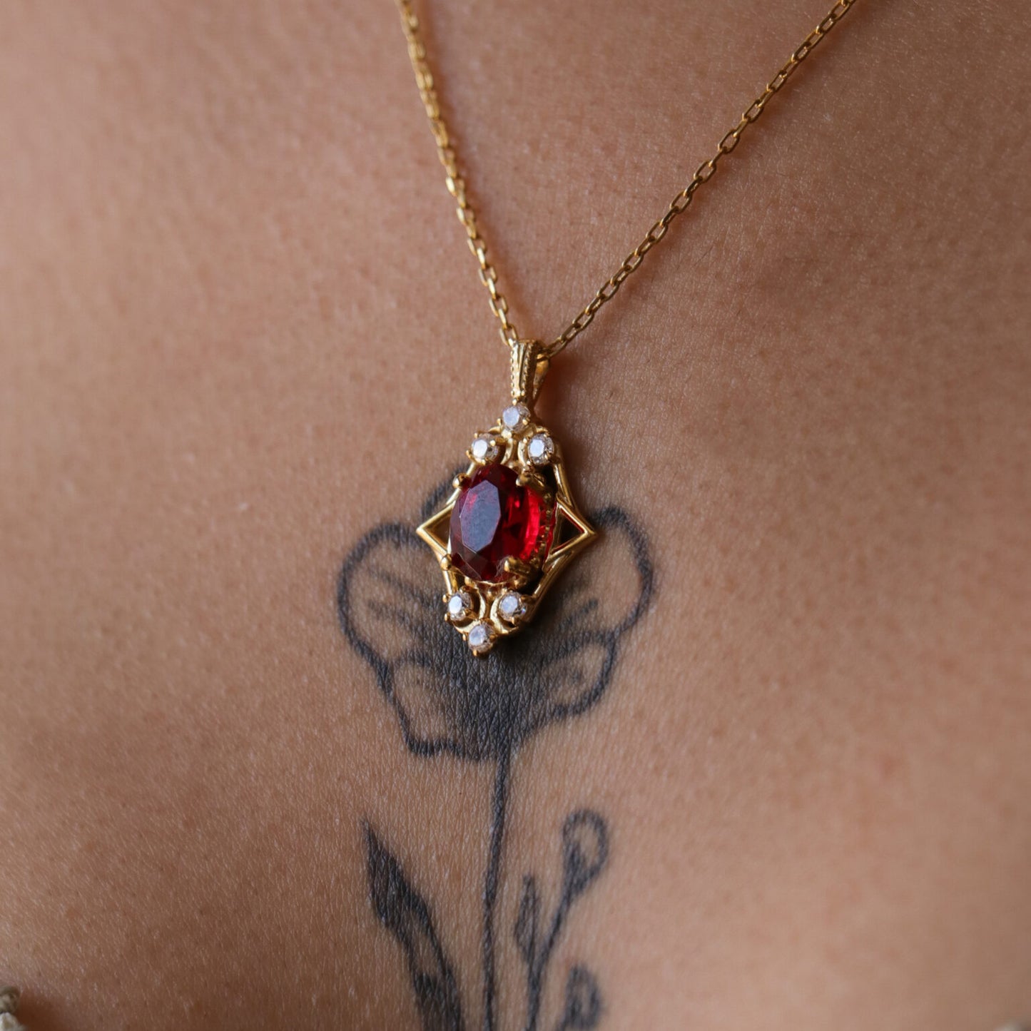 Zümrüt ve Mozanit 925 Gümüş Altın Kaplama Kolye