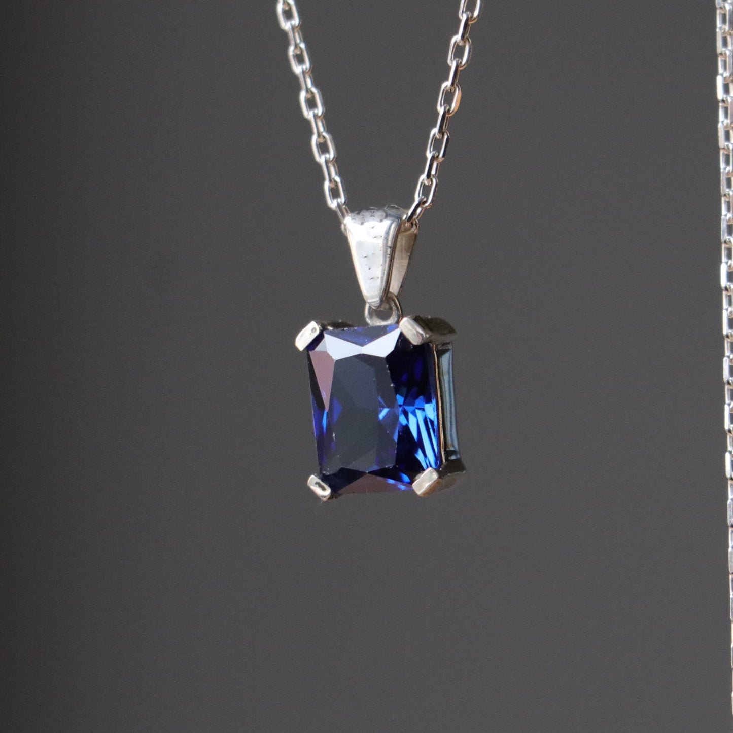 Emerald Cut Garnet 925 Silver Necklace