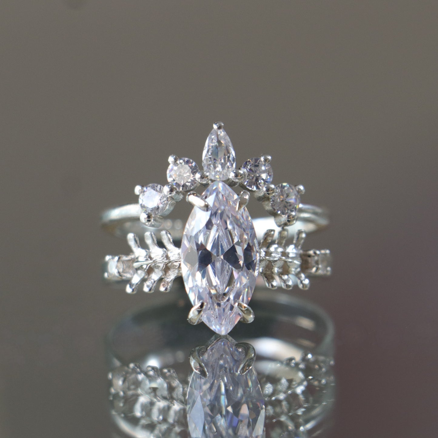 Mushroom and Spine Marquise Moissanite Set 925 Silver Ring