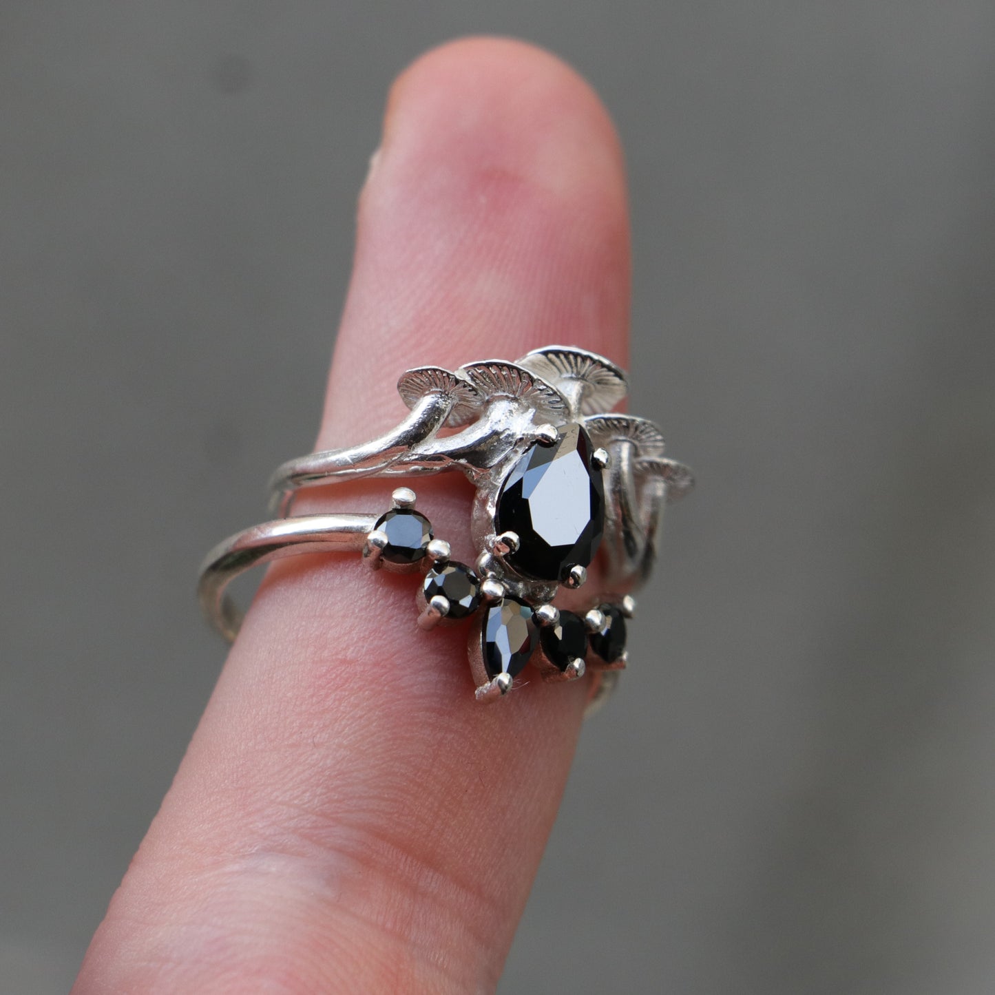 Mushroom and Spine Marquise Moissanite Set 925 Silver Ring