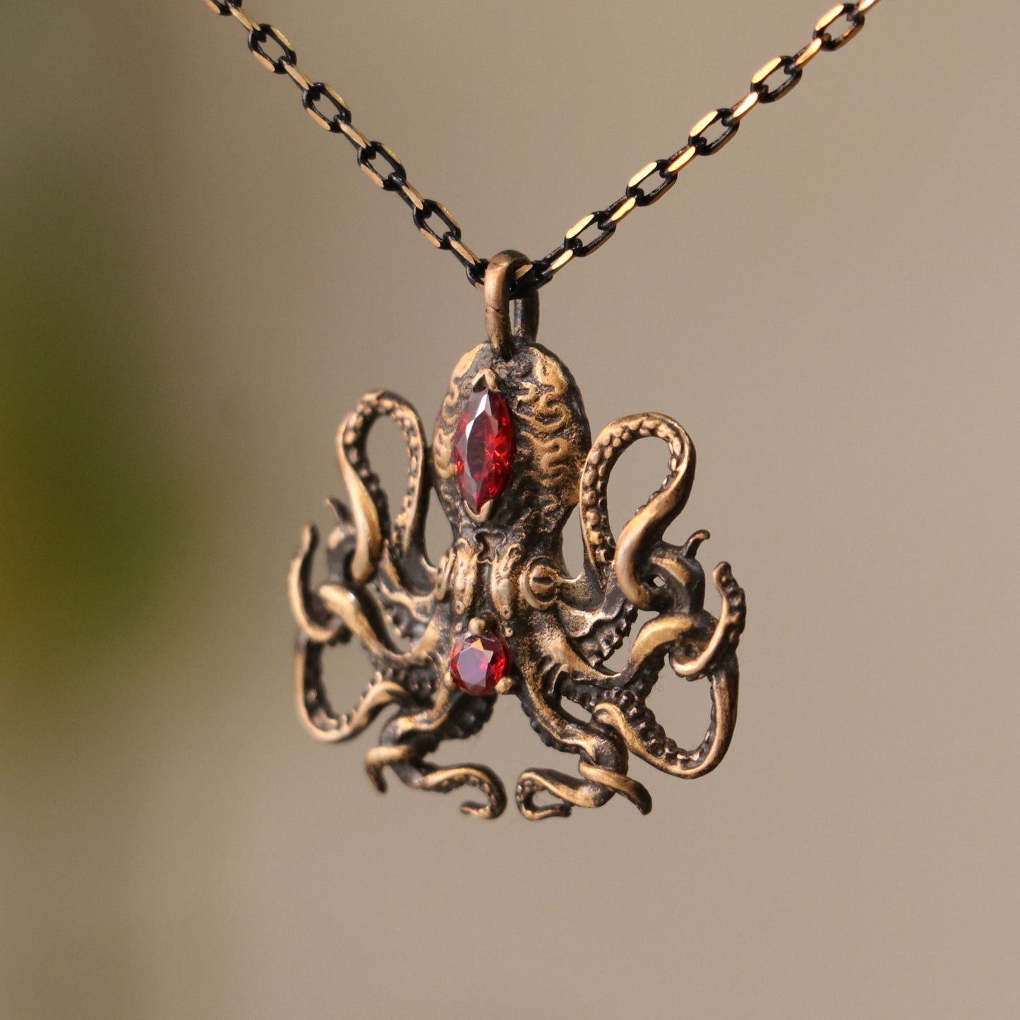 Ahtapot Kolye (Tüm Taş ve Maden Seçenekleri)