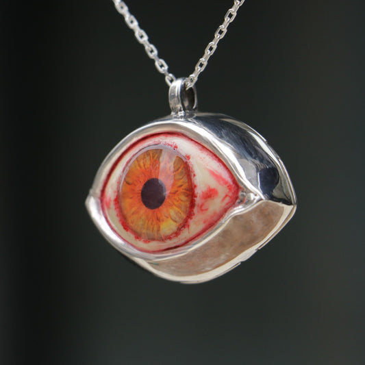 Cat Glass Eye Necklace