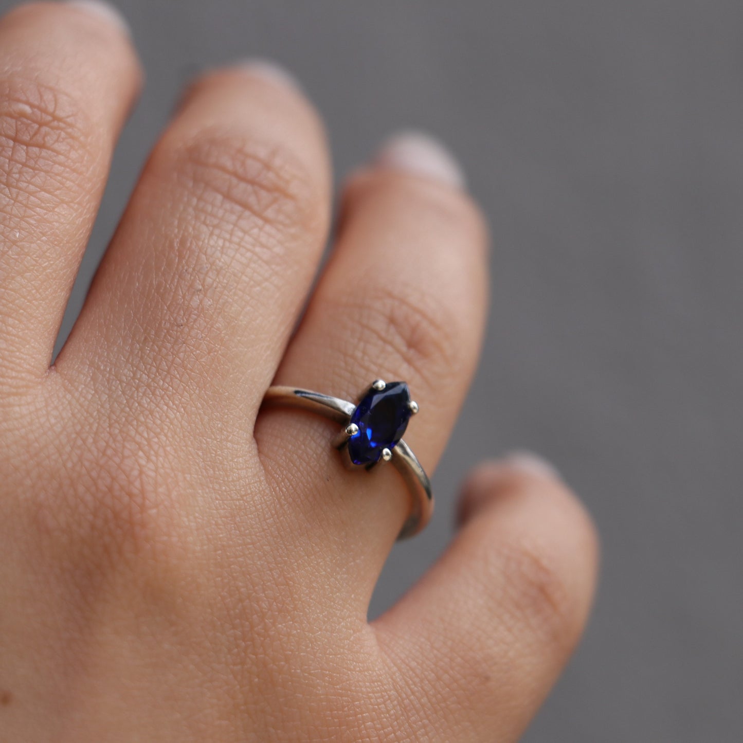 Markiz Taşlı Yüzük (Tüm Taş ve Maden Seçenekleri)