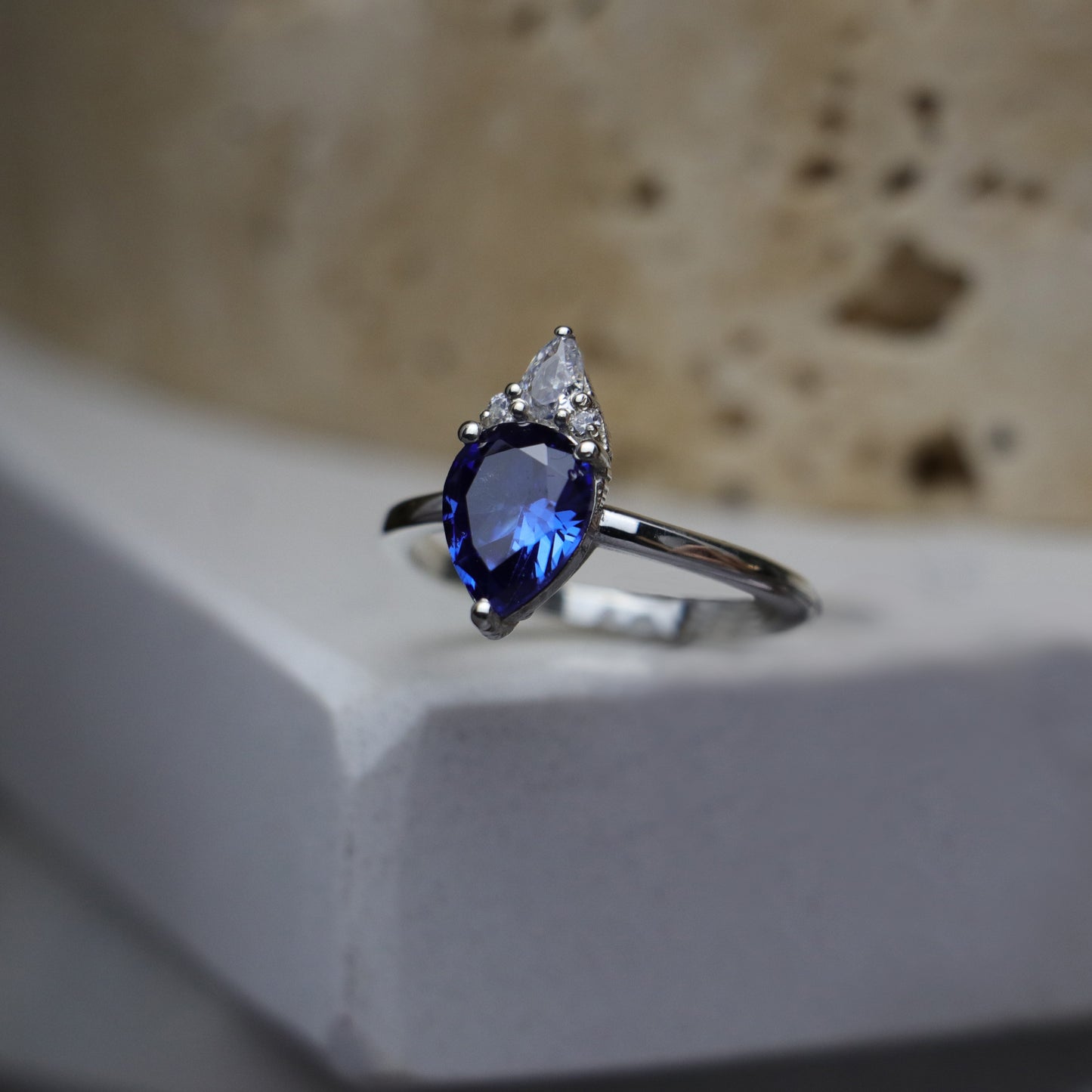 Isabella Lab. Emerald (14 Carat Gold)