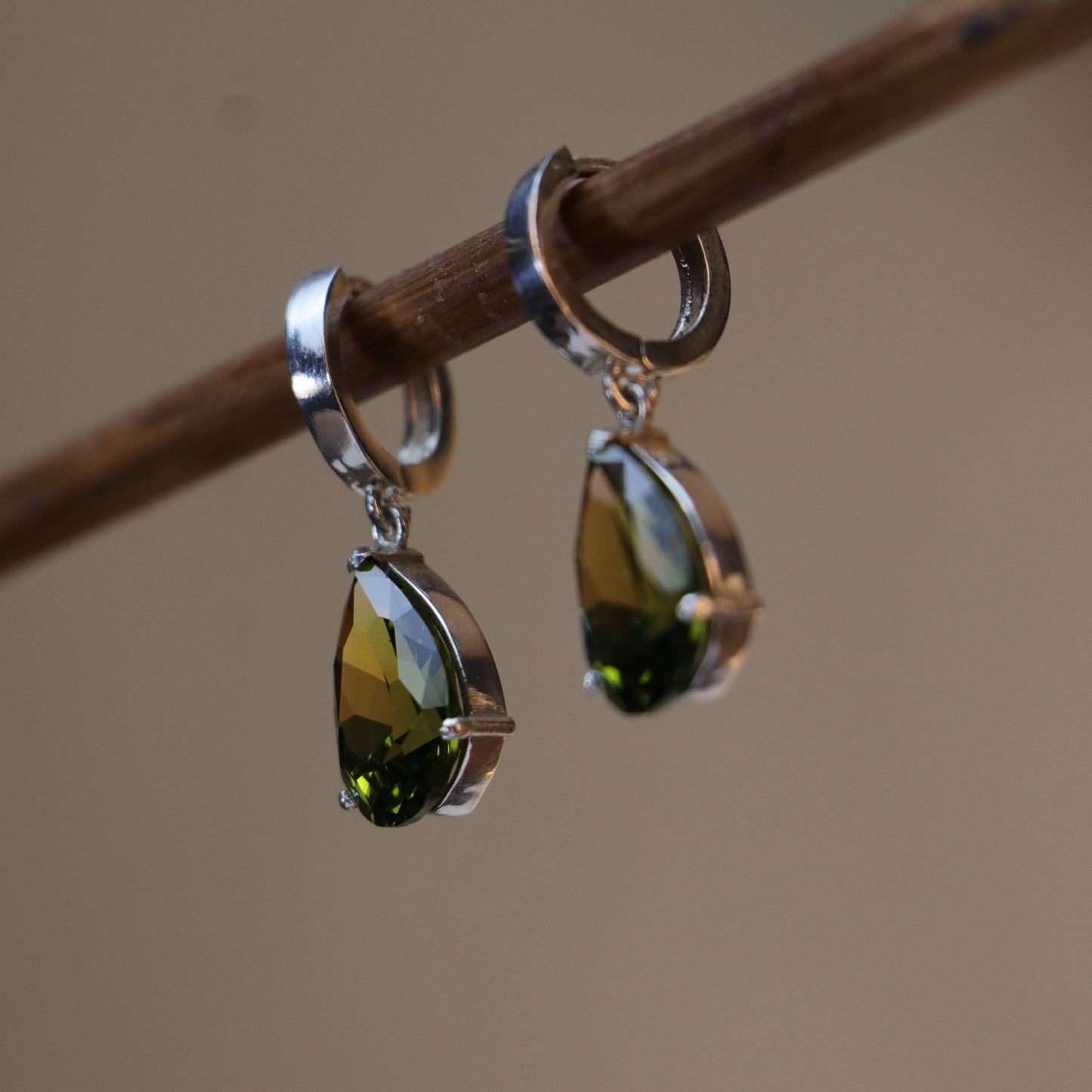 925 Silver Earring with Drop Jade Stone