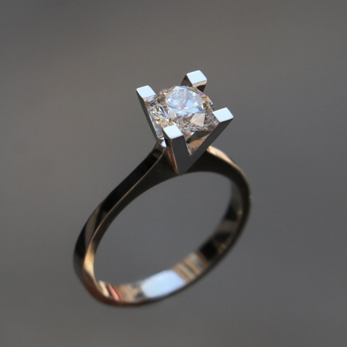 1.00 Carat Solitaire Diamond Ring