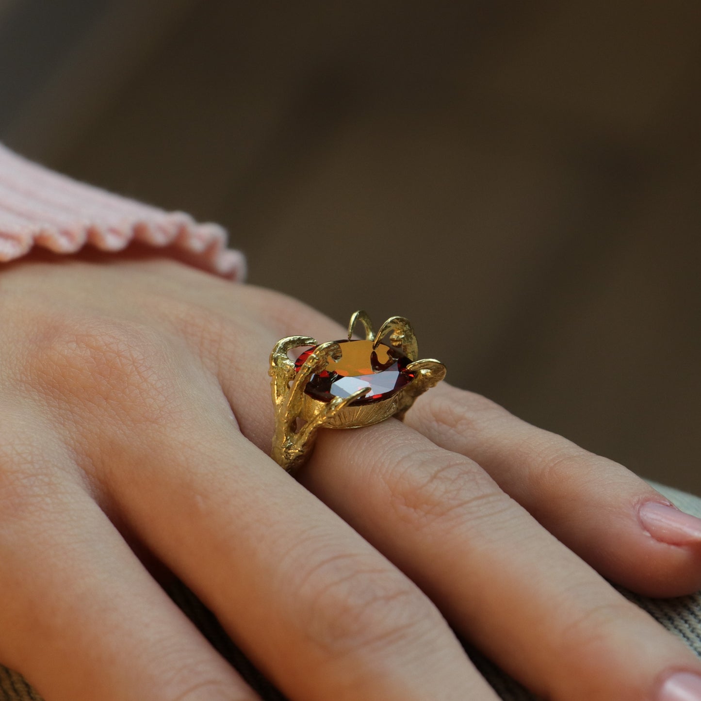 Pençe Yüzük (Tüm Maden ve Taş Seçenekleri)