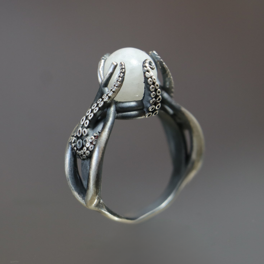 Moonstone Octopus 925 Oxidized Silver Ring