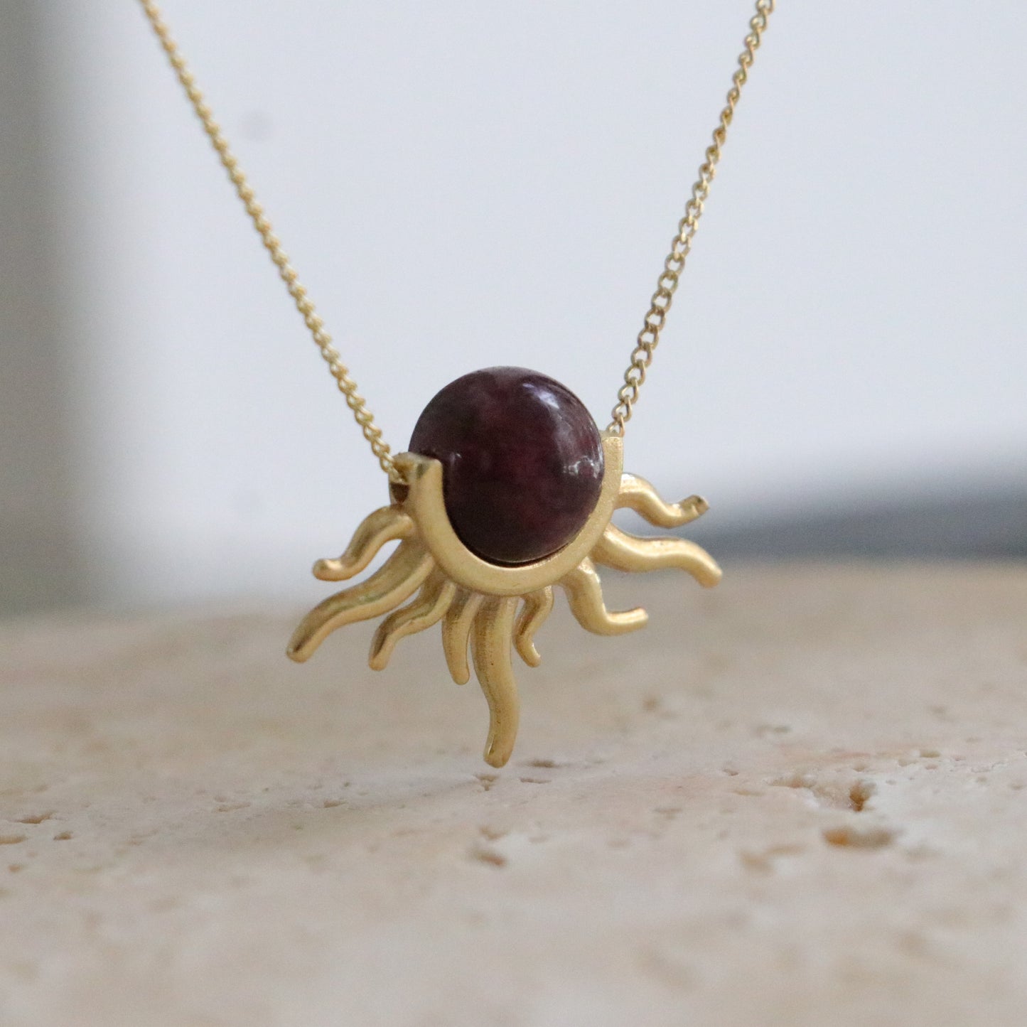 Güneş Ametist Kolye (Tüm Taş ve Maden Seçenekleri)