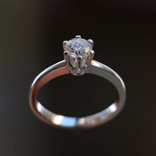 Özel Tasarım 0.58 HDR Pırlanta 14 Ayar Beyaz Altın Yüzük