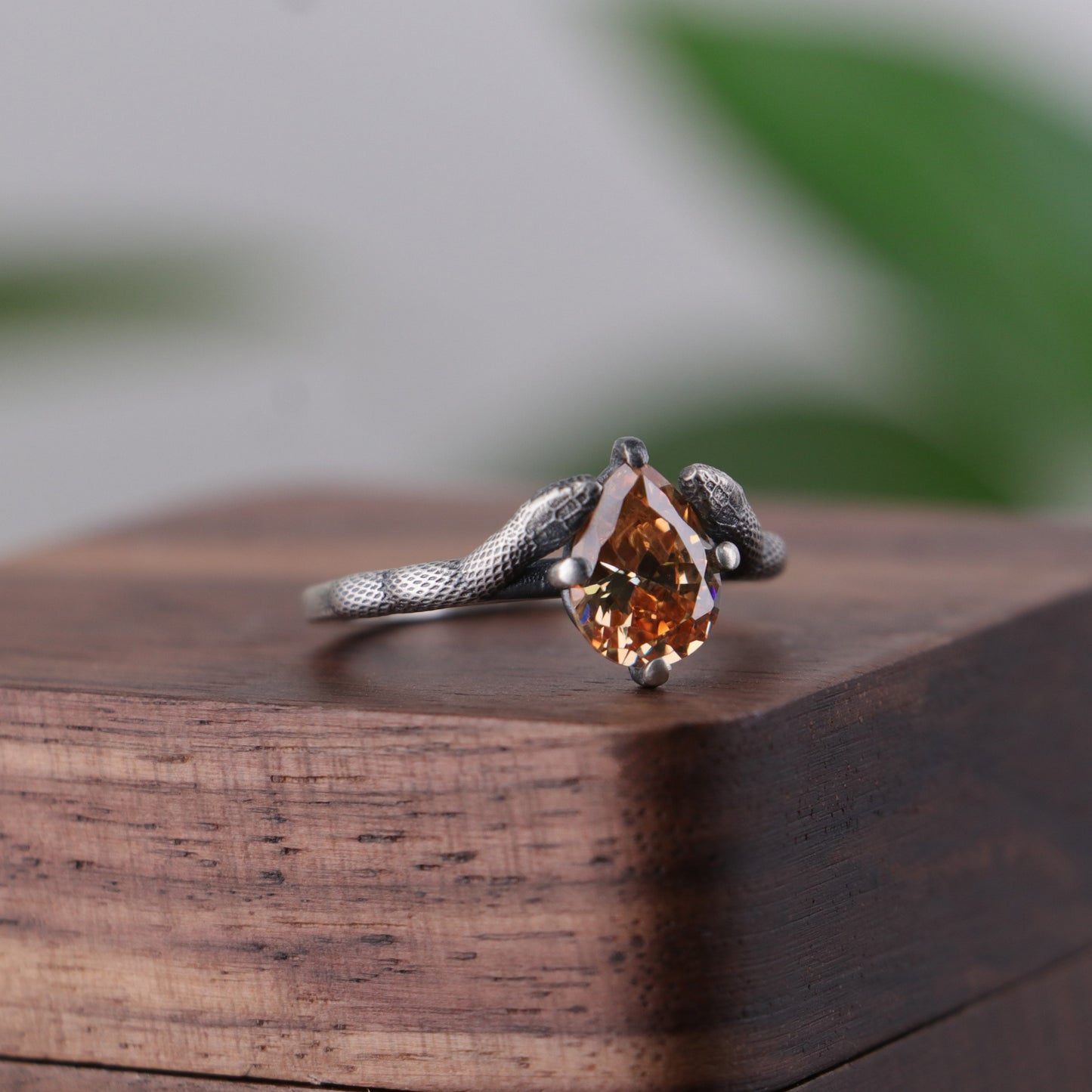 Isabella Lab. Emerald (14 Carat Gold)